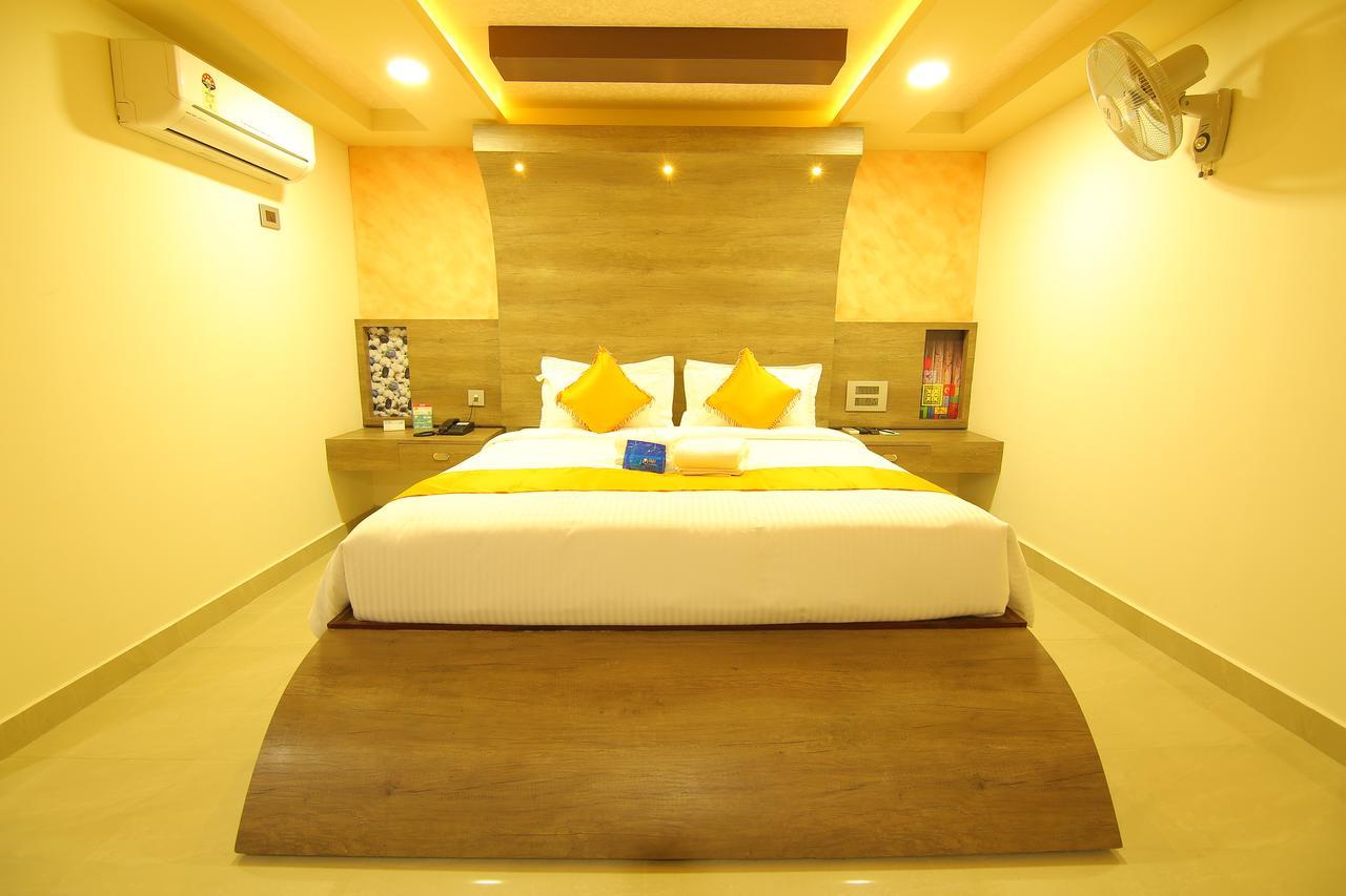 Hotel A J Park Alappuzha Exteriér fotografie