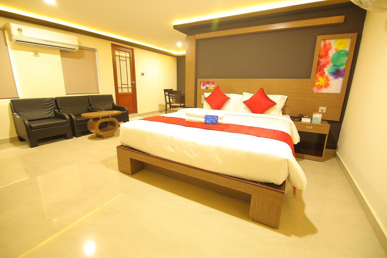 Hotel A J Park Alappuzha Exteriér fotografie